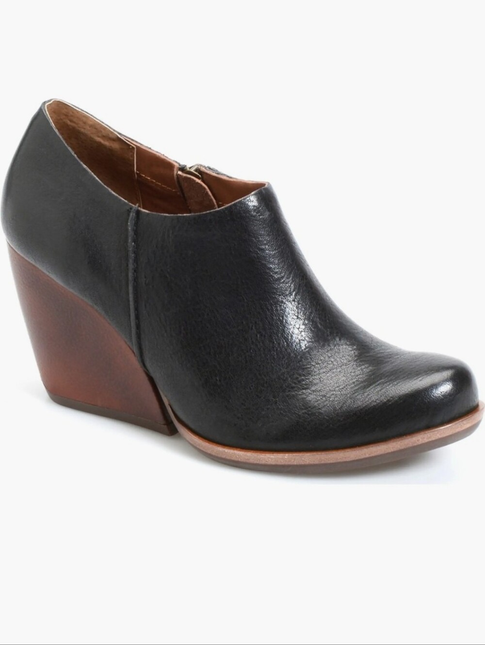 Kork-Ease Black "Holmes" Leather Ankle Wedge Booties Sz 8 Retail $145